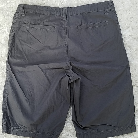 Men's grey knee length short, size 30 - Picture 4 of 4